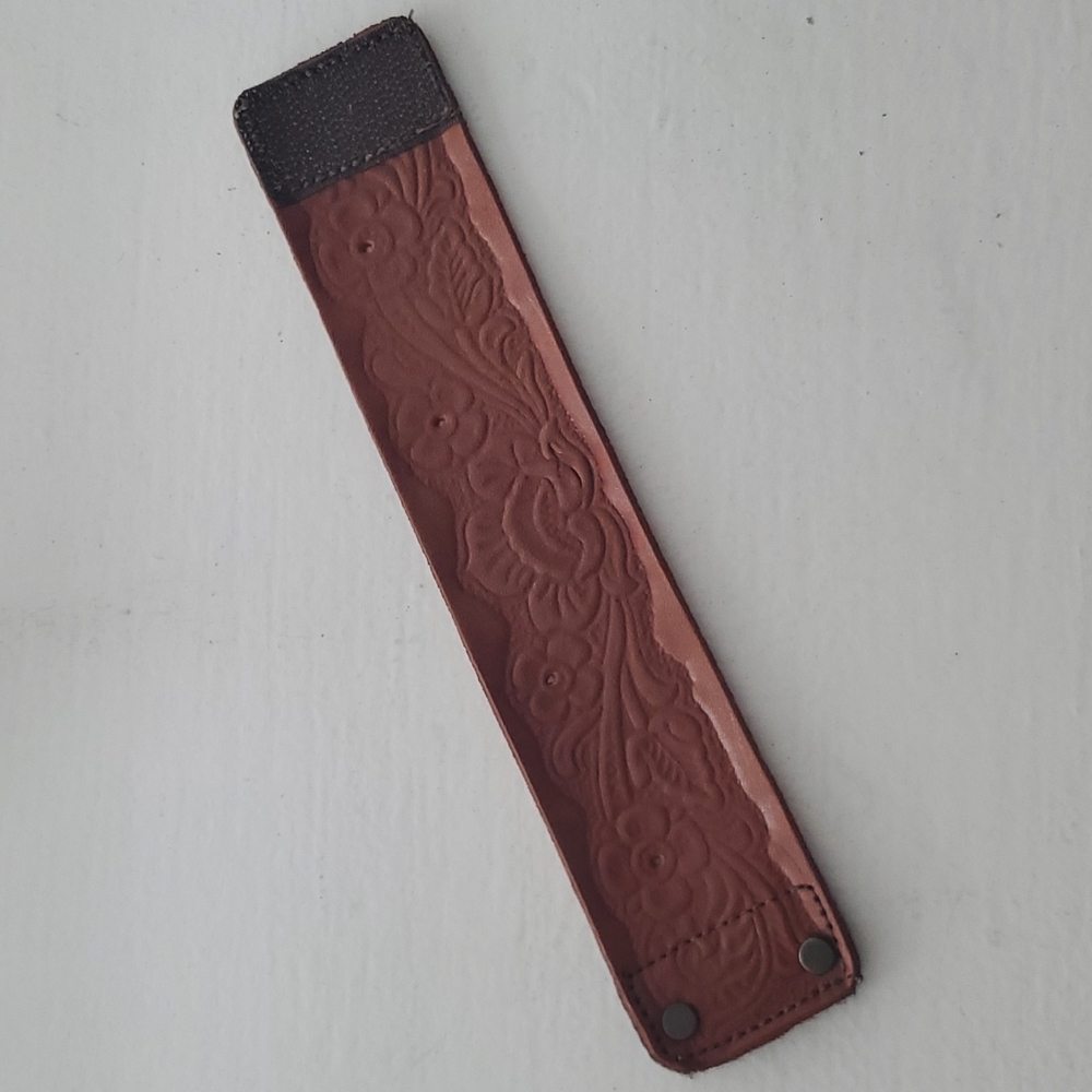 Leather Bracelets - Picture 2 of 7